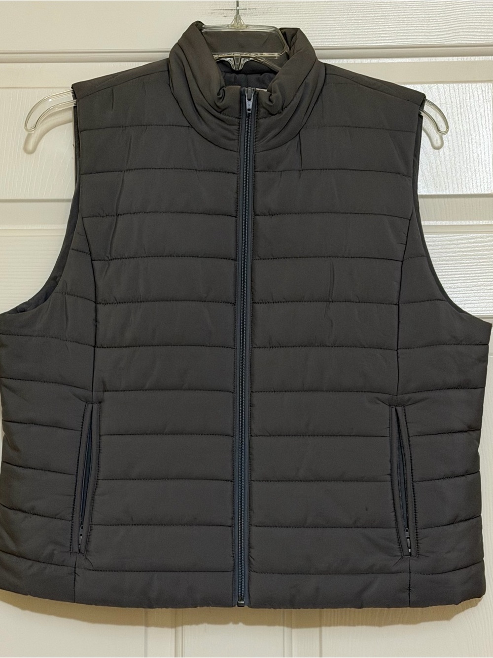 Loft Outlet Dark Gray Women’s Puffer Vest Full Zip Size XL